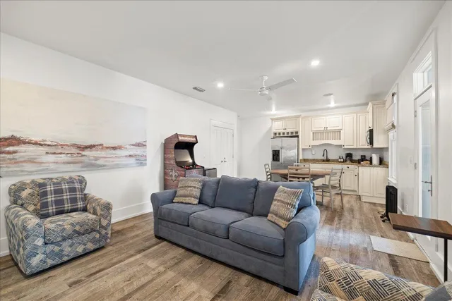 $1,250,000 | 66 Los Angeles Street, Miramar Beach, FL 32550