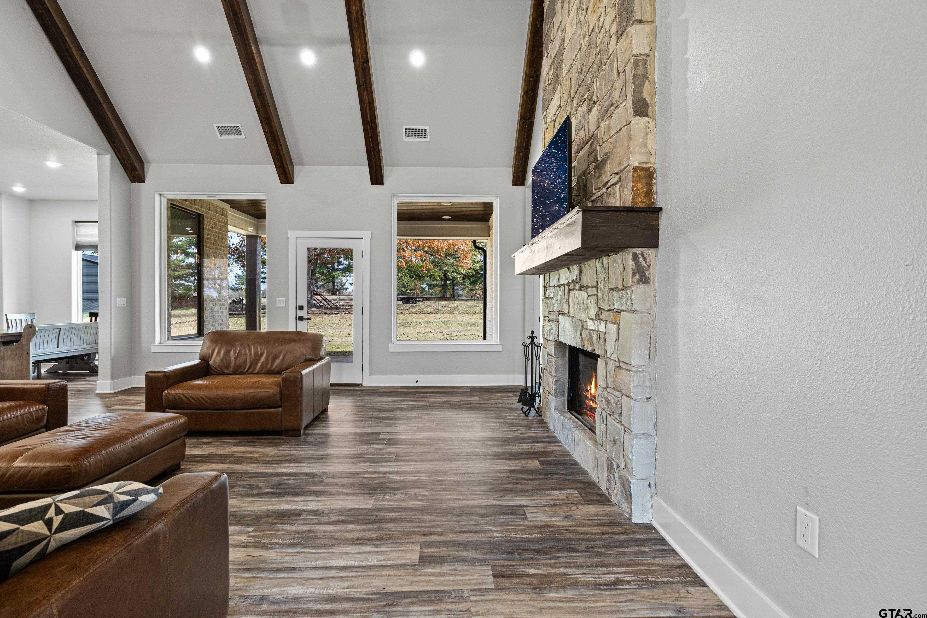 8947 Pomagranate Road Gilmer, TX 75645 - Photo 14 of 38