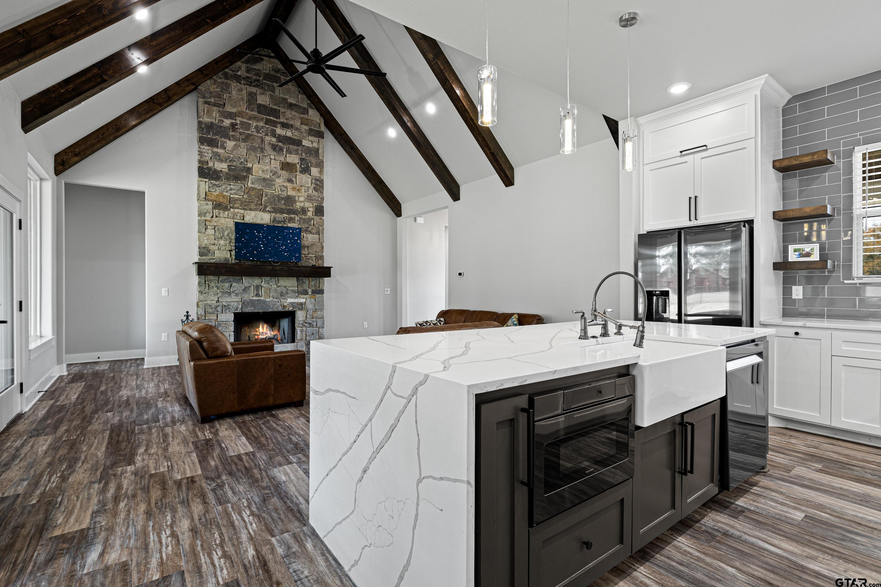 8947 Pomagranate Road Gilmer, TX 75645 - Photo 19 of 38