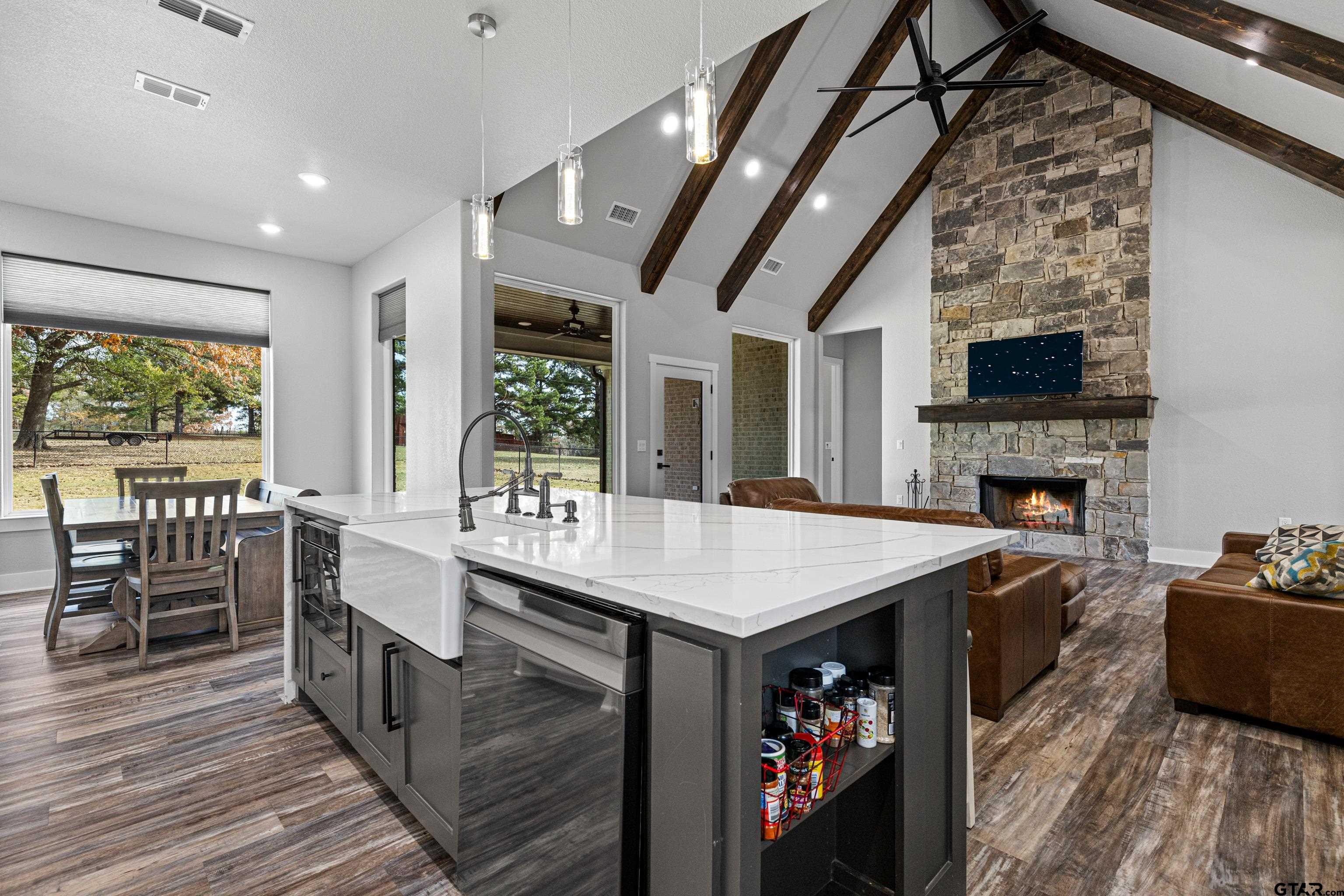 8947 Pomagranate Road Gilmer, TX 75645 - Photo 22 of 38