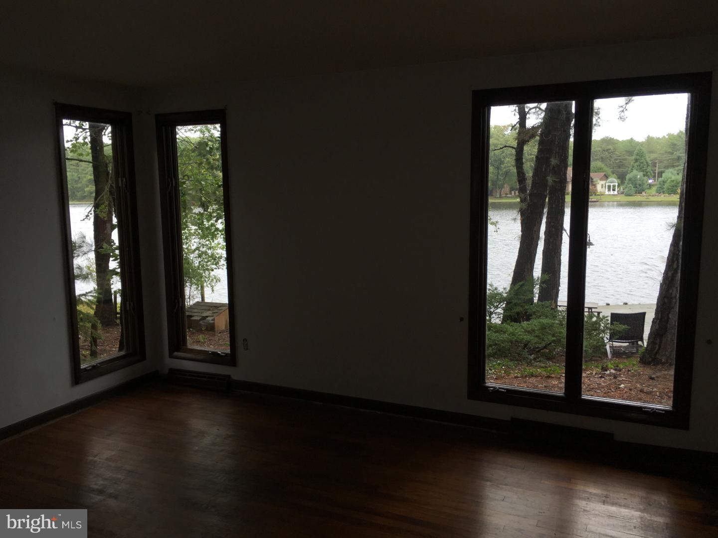 102 Spring Avenue Marlton, NJ 08053 - Photo 11 of 23 Dining Room
