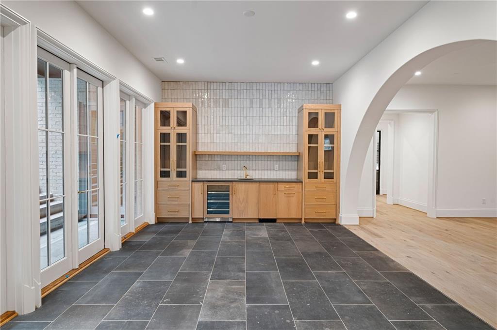 1704 Wildwood Road Northeast Atlanta, GA 30306 - Photo 54 of 99 Gallery Image 54