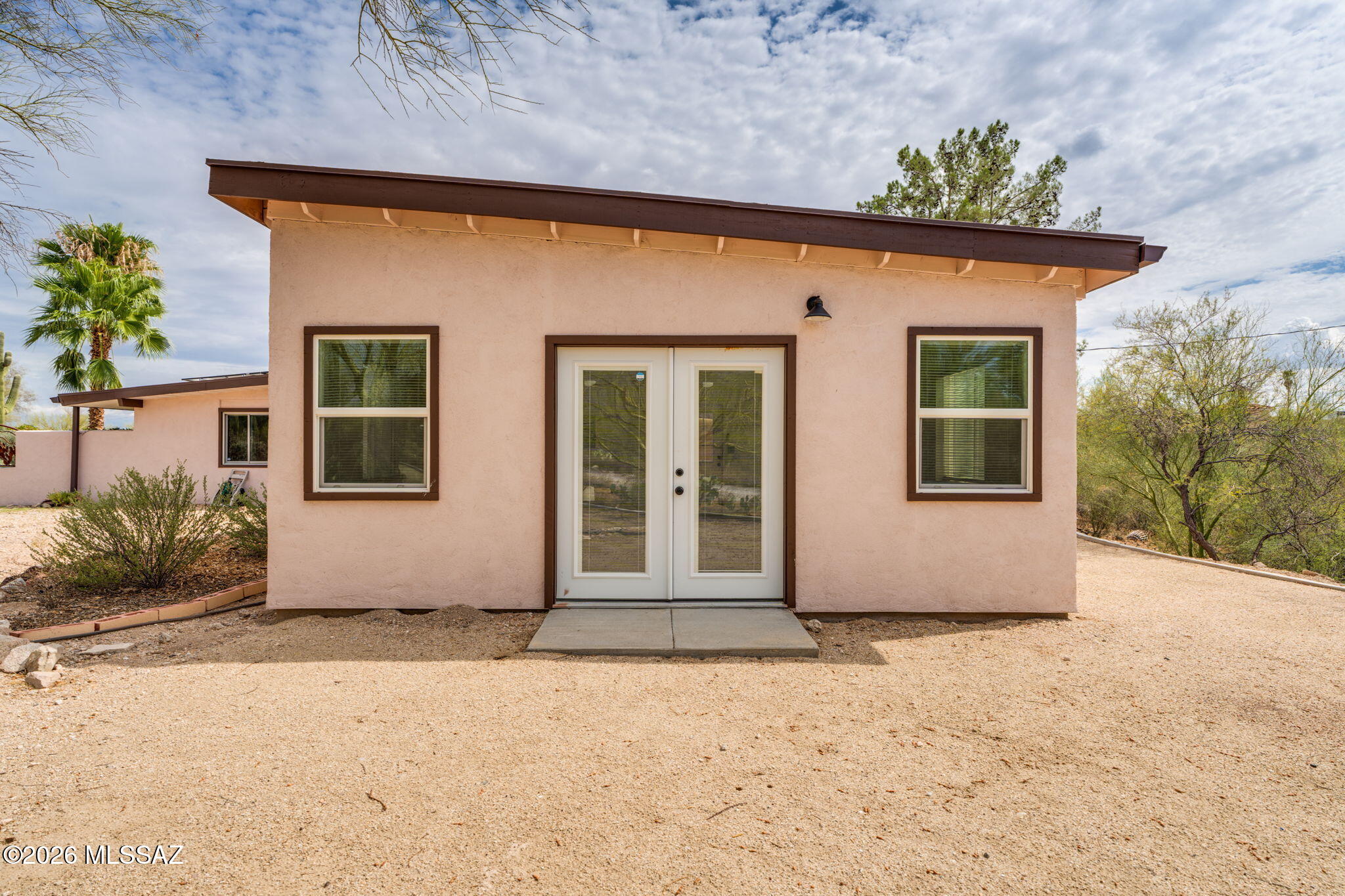 4425 North Pontatoc Road Tucson, AZ 85718 - Photo 45 of 47 View of studio from its own private driveway
