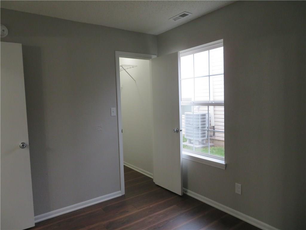 6032 Riversport Court Indianapolis, IN 46221 - Photo 18 of 28 Gallery Image 18