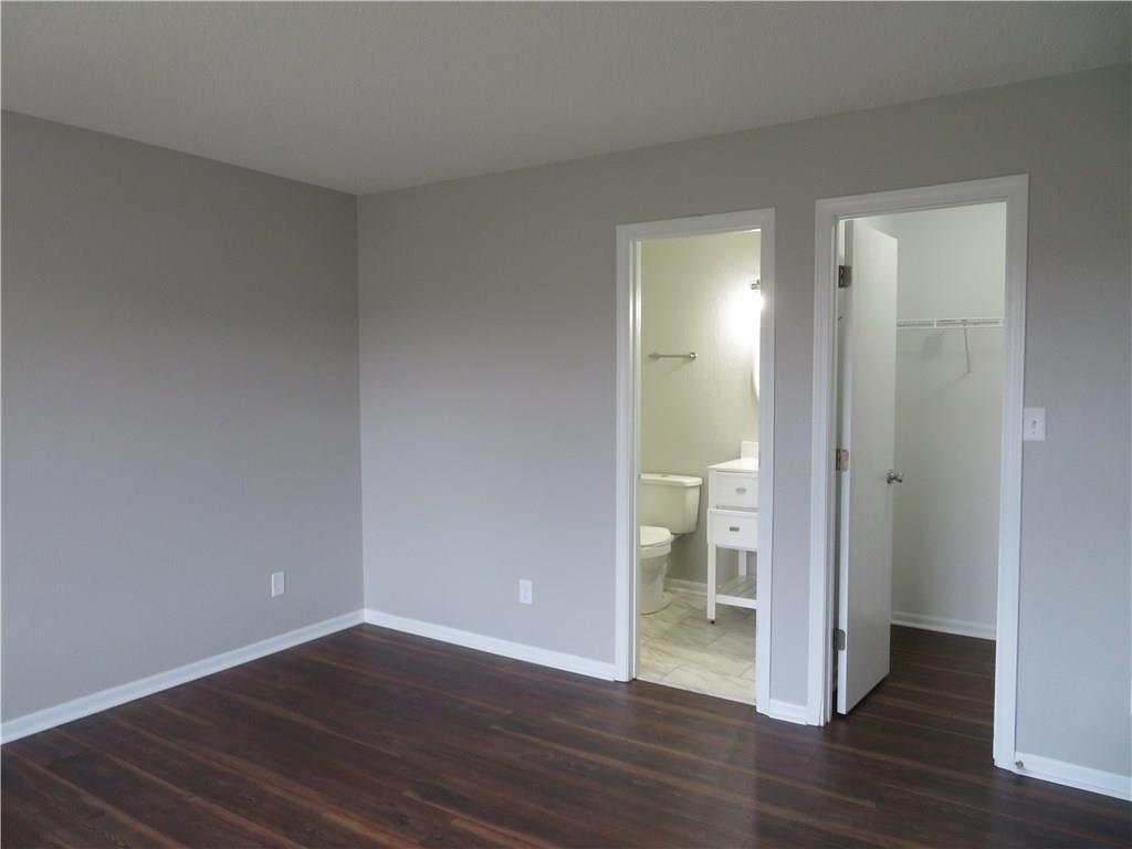 6032 Riversport Court Indianapolis, IN 46221 - Photo 4 of 28 Gallery Image 4