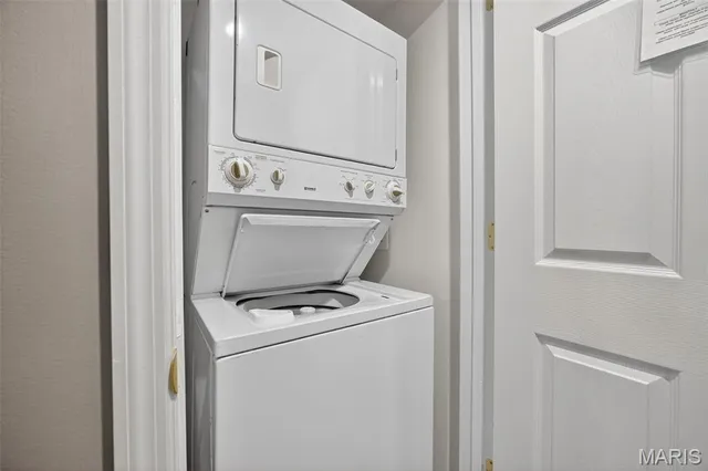 $198,000 | 9100 Spring Creek Lane, O'Fallon, MO 63368