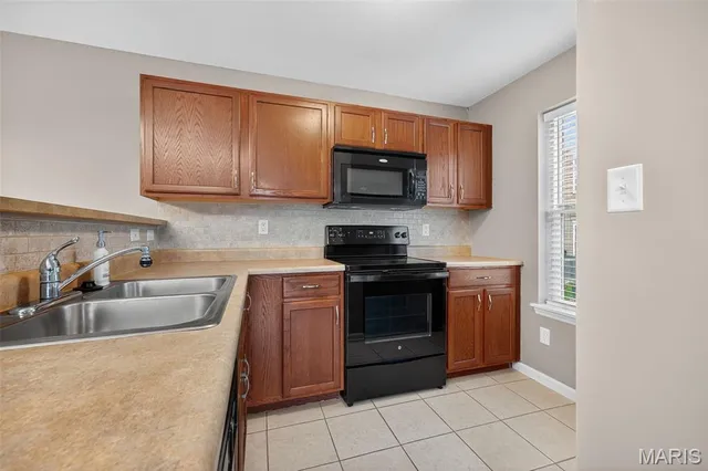 $198,000 | 9100 Spring Creek Lane, O'Fallon, MO 63368