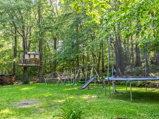 $19,500 | 203 Brick School Road, Warren, CT 06754