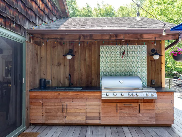 a area with wooden floor