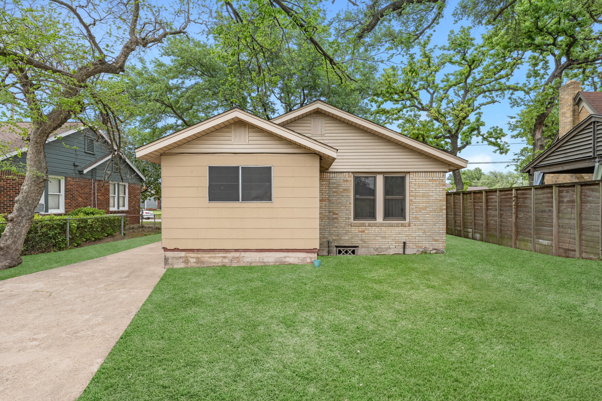 512 Gale Street Houston, TX 77009 - Photo 6 of 22
