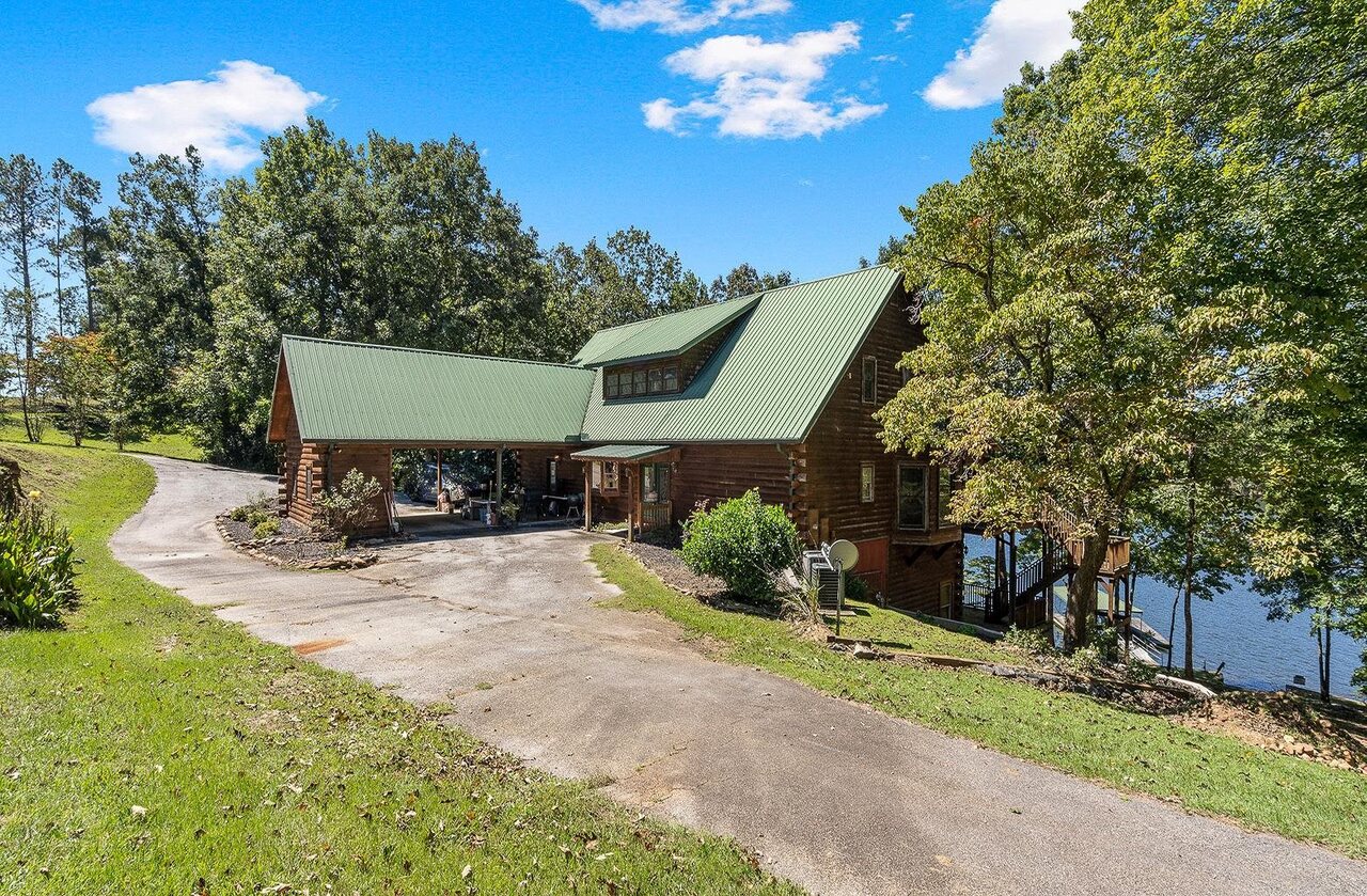 2221 County Road 6 Wedowee, AL 36278 - Photo 7 of 40 a view of a house with backyard porch and sitting area
