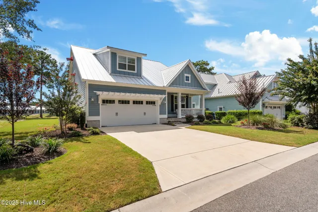 $949,000 | 3616 Rivergate Way Northeast, Leland, NC 28451