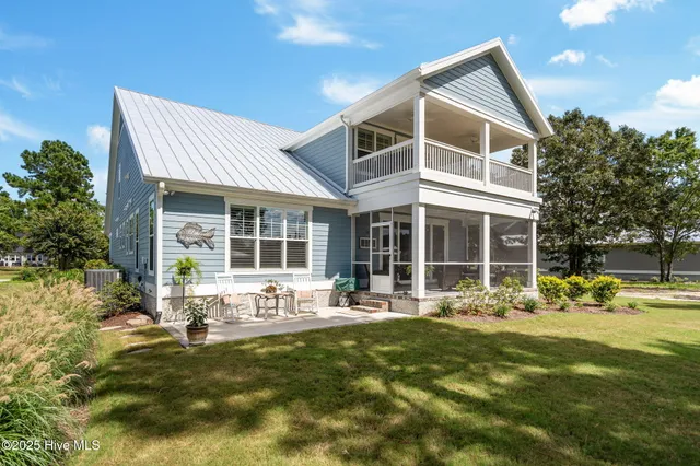 $949,000 | 3616 Rivergate Way Northeast, Leland, NC 28451