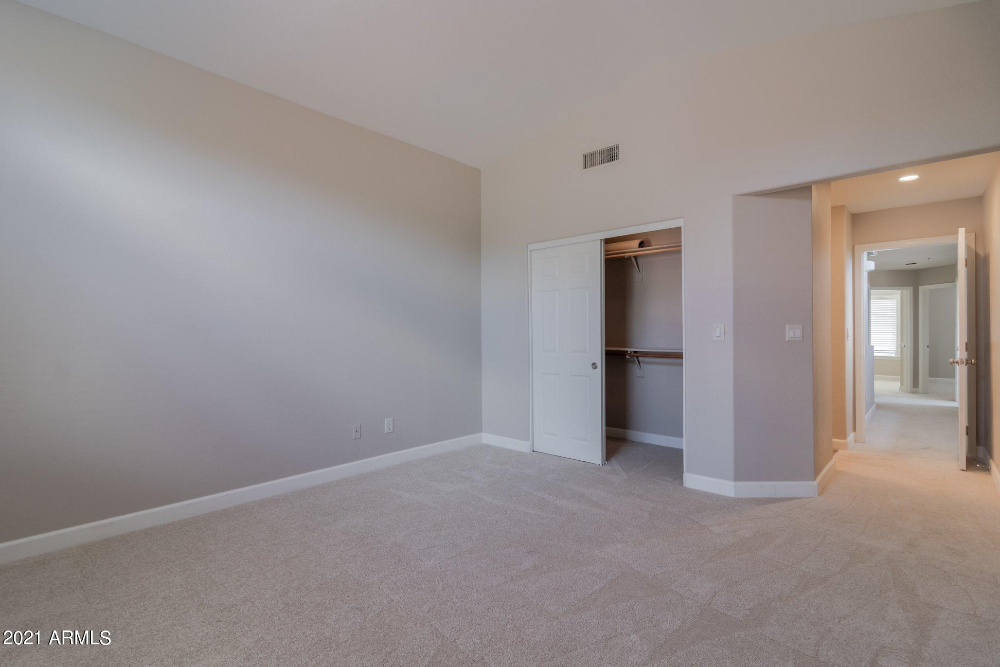 1158 West Windjammer Drive Gilbert, AZ 85233 - Photo 15 of 25 Master Suite