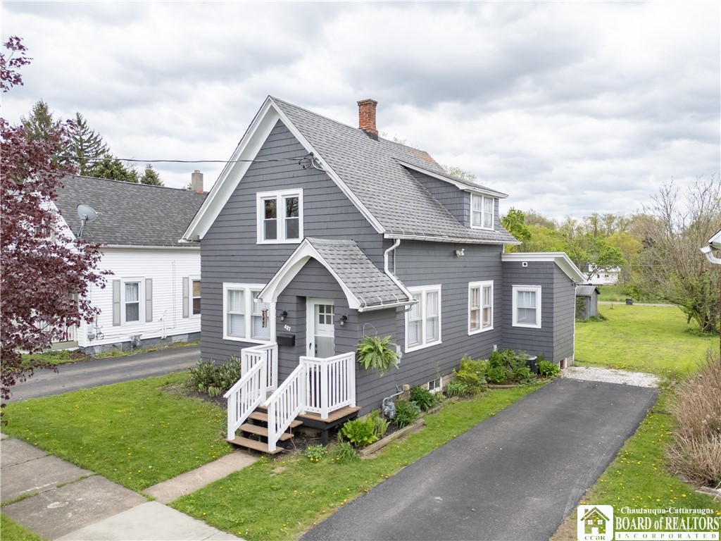 427 Bucknor Street Dunkirk, NY 14048 - Photo 1 of 32