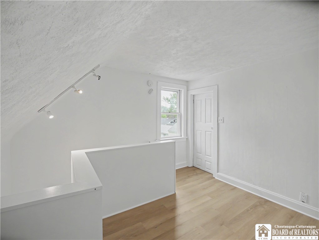 427 Bucknor Street Dunkirk, NY 14048 - Photo 20 of 32