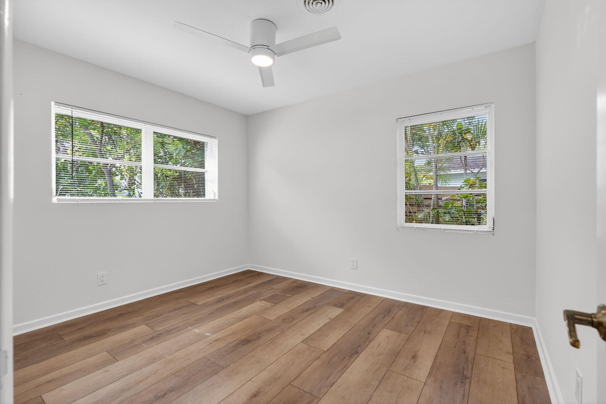 606 Paulina Road Jupiter, FL 33477 - Photo 32 of 49 36-web-or-mls-_MLP0975