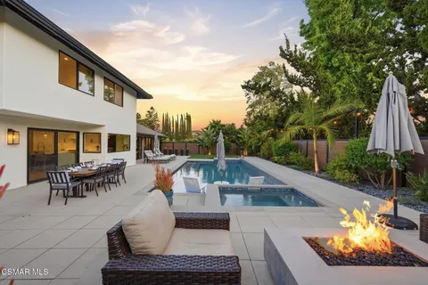 $1,899,000 | 1659 Bucksglen Court, Westlake Village, CA 91361