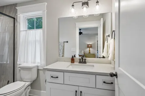 $900,000 | 1765 Theta Pike, Columbia, TN 38401