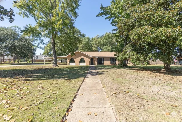 $217,000 | 533 Stephen Circle, Alexandria, LA 71303