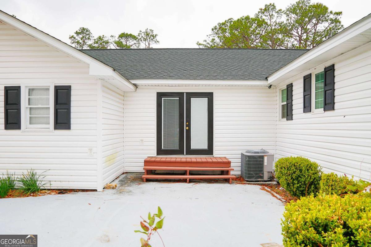 708 Miles Road Baxley, GA 31513 - Photo 37 of 40