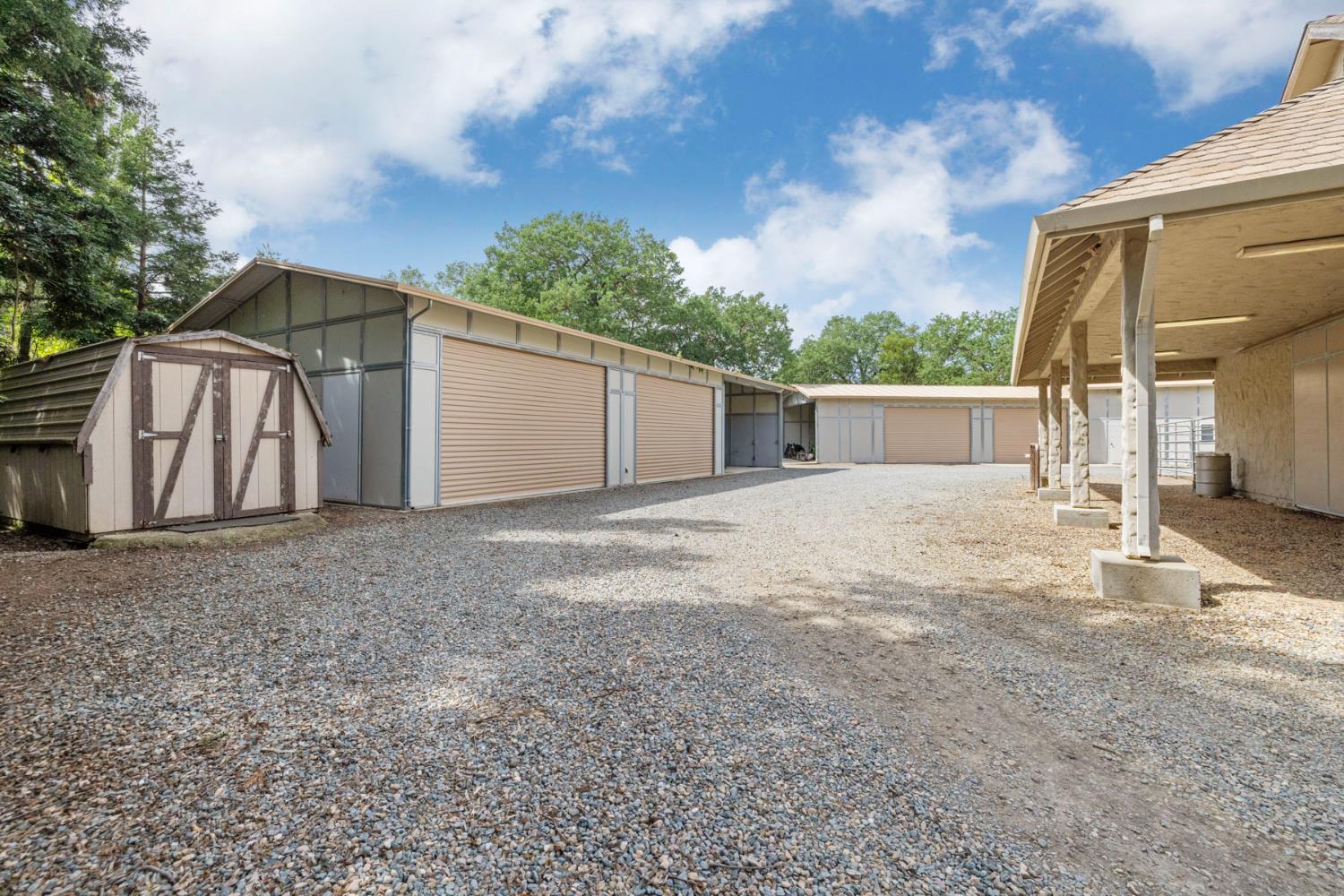 24521 North Mcintire Road Clements, CA 95227 - Photo 32 of 63