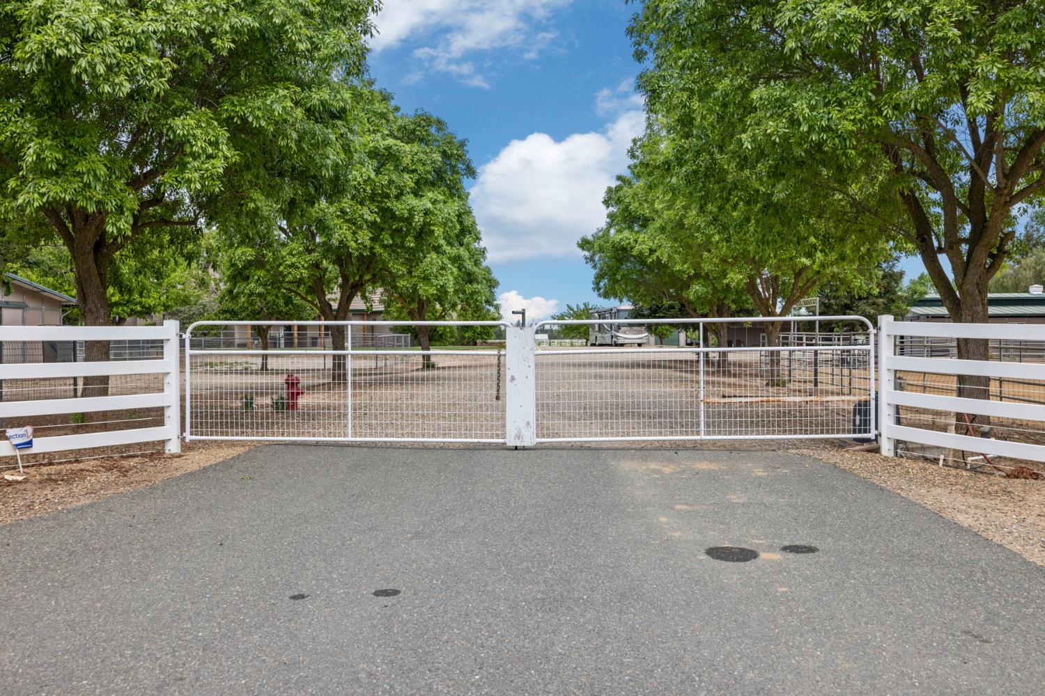 24521 North Mcintire Road Clements, CA 95227 - Photo 36 of 63