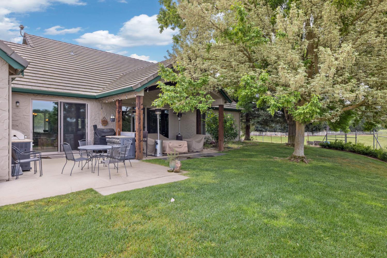 24521 North Mcintire Road Clements, CA 95227 - Photo 40 of 63