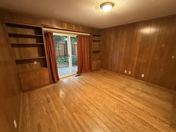 $3,998,000 | 707 Charleston Court, Palo Alto, CA 94303