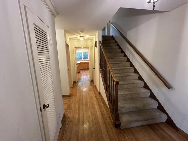 $3,998,000 | 707 Charleston Court, Palo Alto, CA 94303