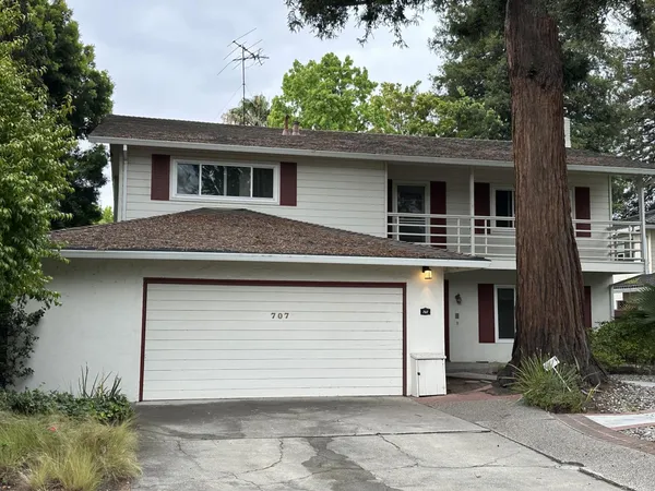 $3,998,000 | 707 Charleston Court, Palo Alto, CA 94303