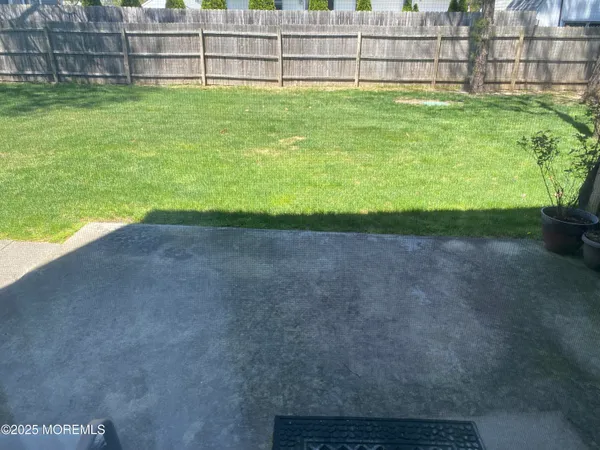 $3,250 | 49 White Swan Way, Brick, NJ 08723