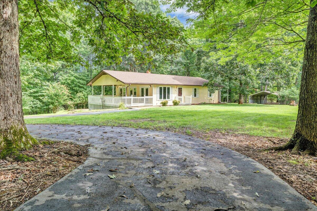 1075 Lovely Valley Road Wirtz, VA 24184 - Photo 1 of 58 01-MIB02722