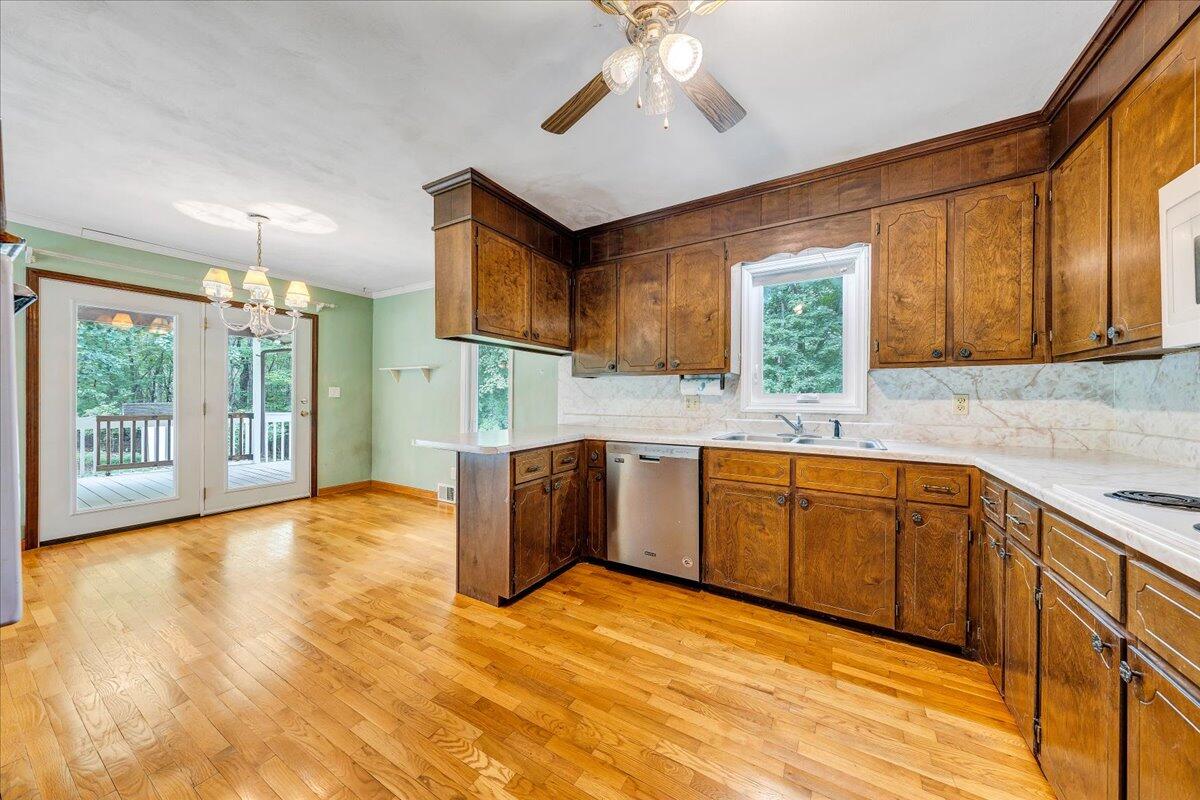 1075 Lovely Valley Road Wirtz, VA 24184 - Photo 14 of 58 13-MIB02809