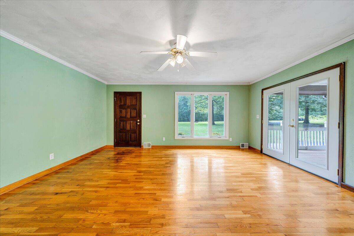 1075 Lovely Valley Road Wirtz, VA 24184 - Photo 16 of 58 15-MIB02815