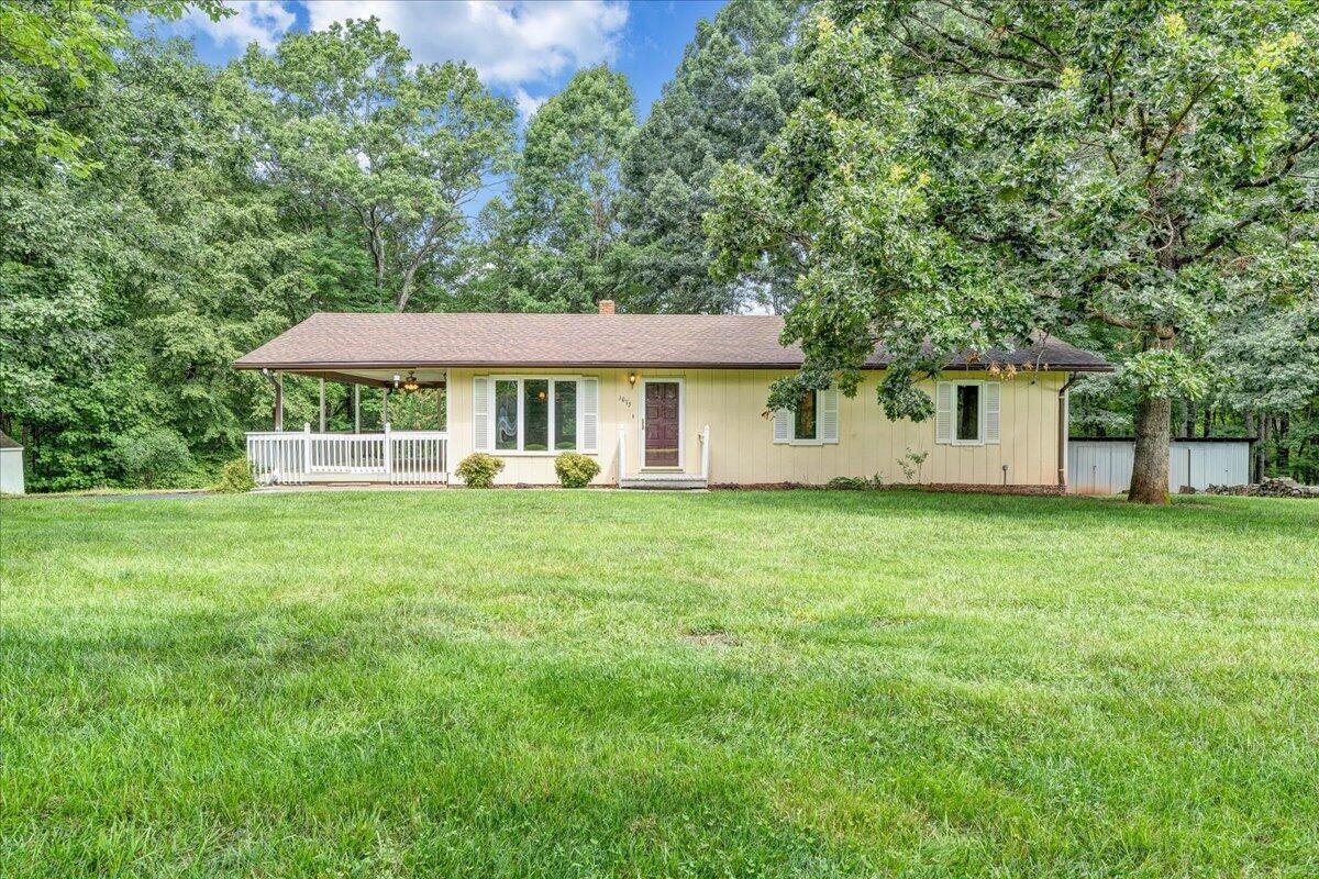 1075 Lovely Valley Road Wirtz, VA 24184 - Photo 2 of 58 02-MIB02731