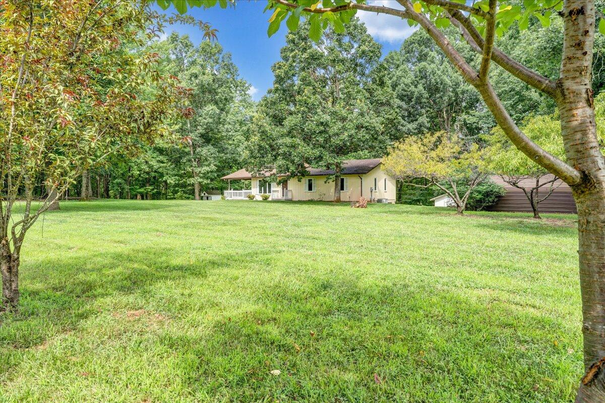 1075 Lovely Valley Road Wirtz, VA 24184 - Photo 40 of 58 39-MIB02737