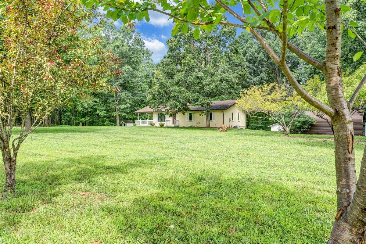 1075 Lovely Valley Road Wirtz, VA 24184 - Photo 41 of 58 40-MIB02740