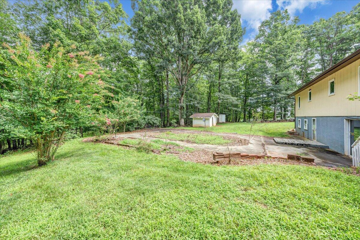 1075 Lovely Valley Road Wirtz, VA 24184 - Photo 48 of 58 47-MIB02761