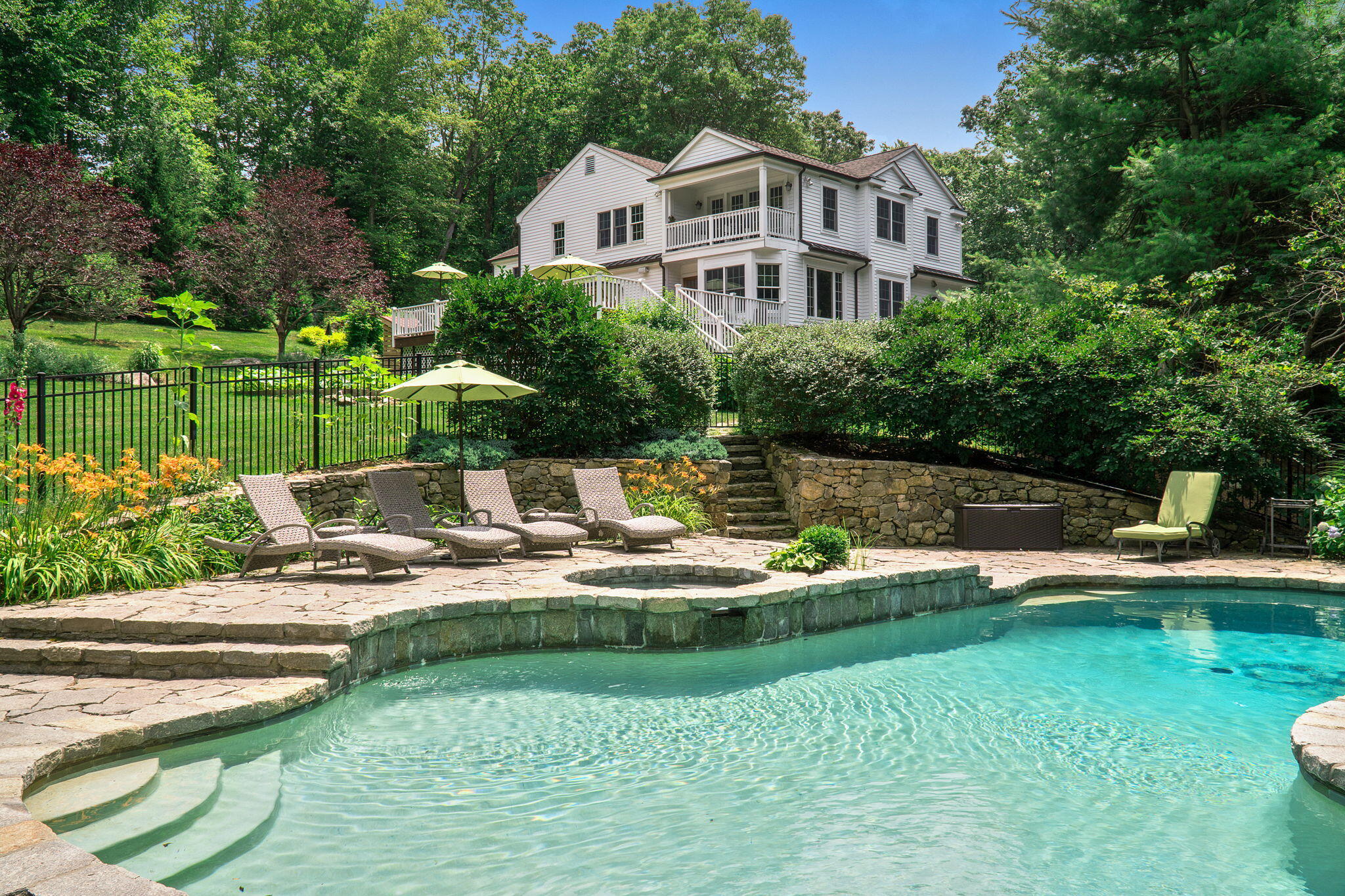 266 Linden Tree Road Wilton, CT 06897 - Photo 1 of 43 1-web-or-mls-36