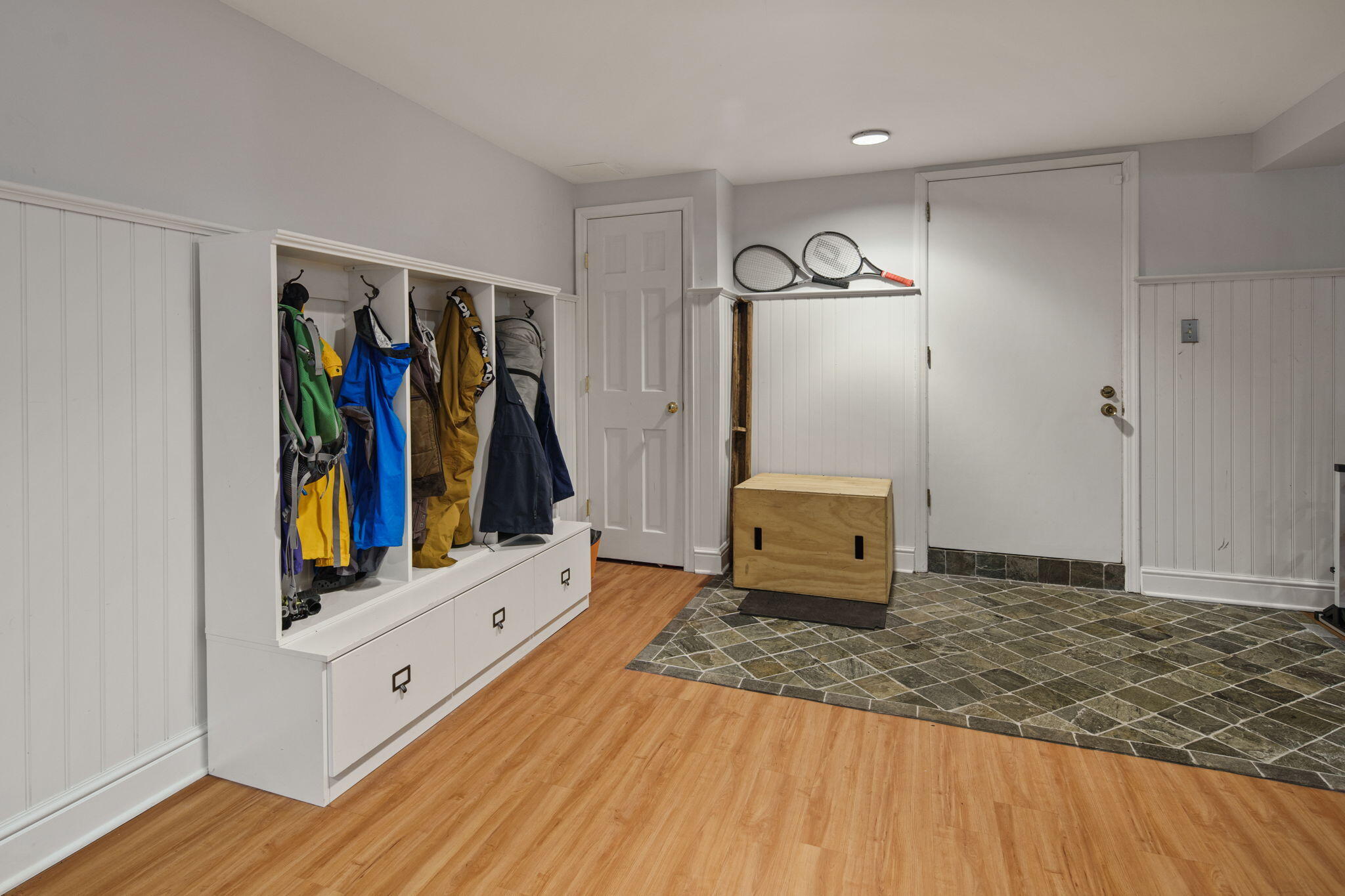 266 Linden Tree Road Wilton, CT 06897 - Photo 33 of 43 90-web-or-mls-DSC09854