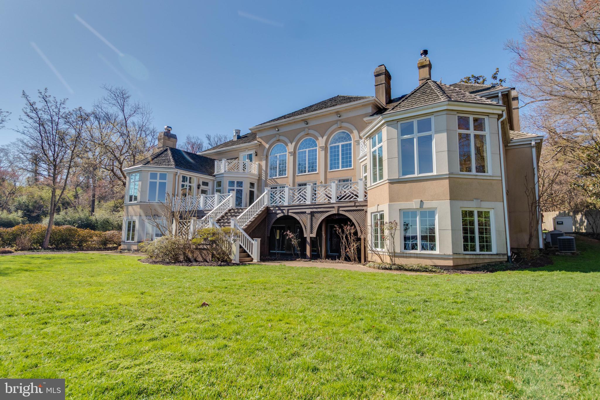 7827 Southdown Road Alexandria, VA 22308 - Photo 3 of 47 Gallery Image 3