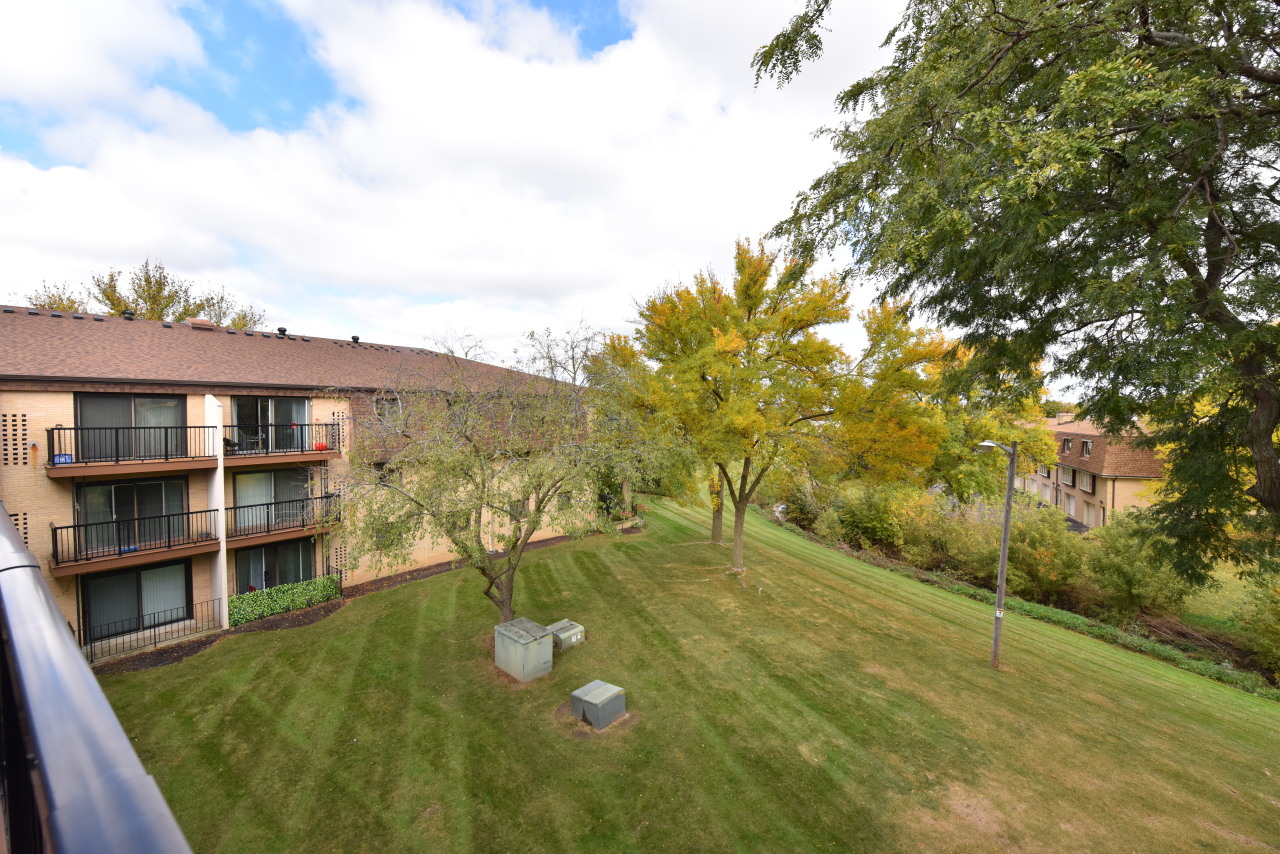 3239 South 58th Street, Unit 304 Milwaukee, WI 53219 - Photo 10 of 23 Photo 9