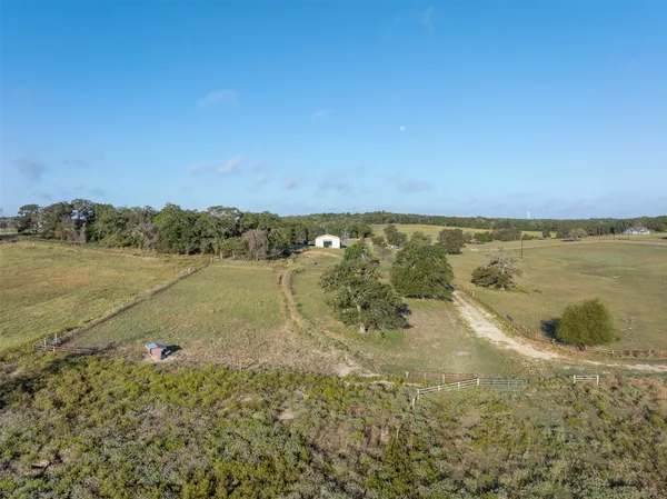 $720,000 | 510 County Road 282, Cameron, TX 76520