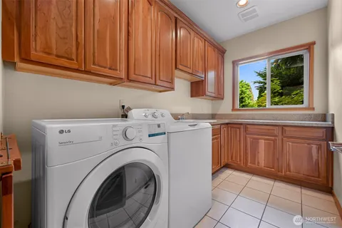 $975,000 | 1212 Toledo Street, Bellingham, WA 98229