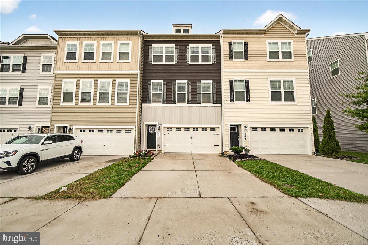 4654 Cambria Road Frederick, MD 21703 - Photo 1 of 55 a view of building with many windows