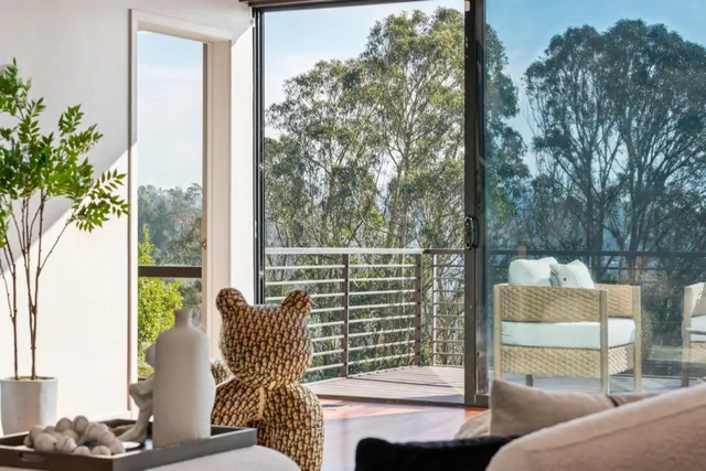 $1,798,000 | 6353 Skyline Boulevard, Oakland, CA 94611