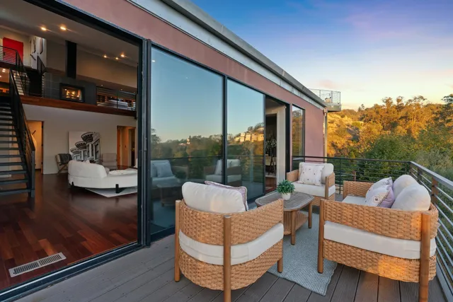 $1,798,000 | 6353 Skyline Boulevard, Oakland, CA 94611