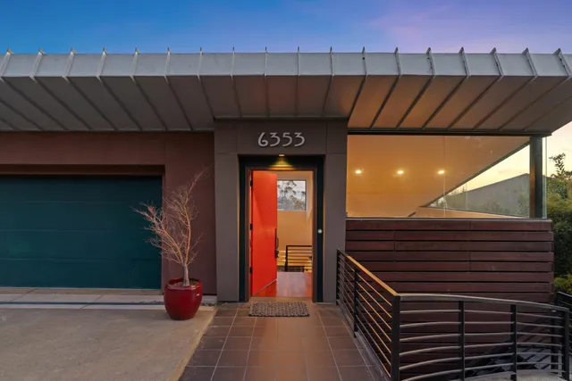 $1,798,000 | 6353 Skyline Boulevard, Oakland, CA 94611