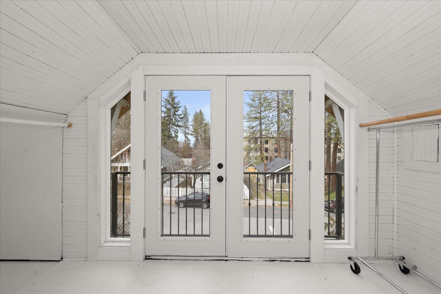 908 East 9th Avenue Spokane, WA 99202 - Photo 14 of 32